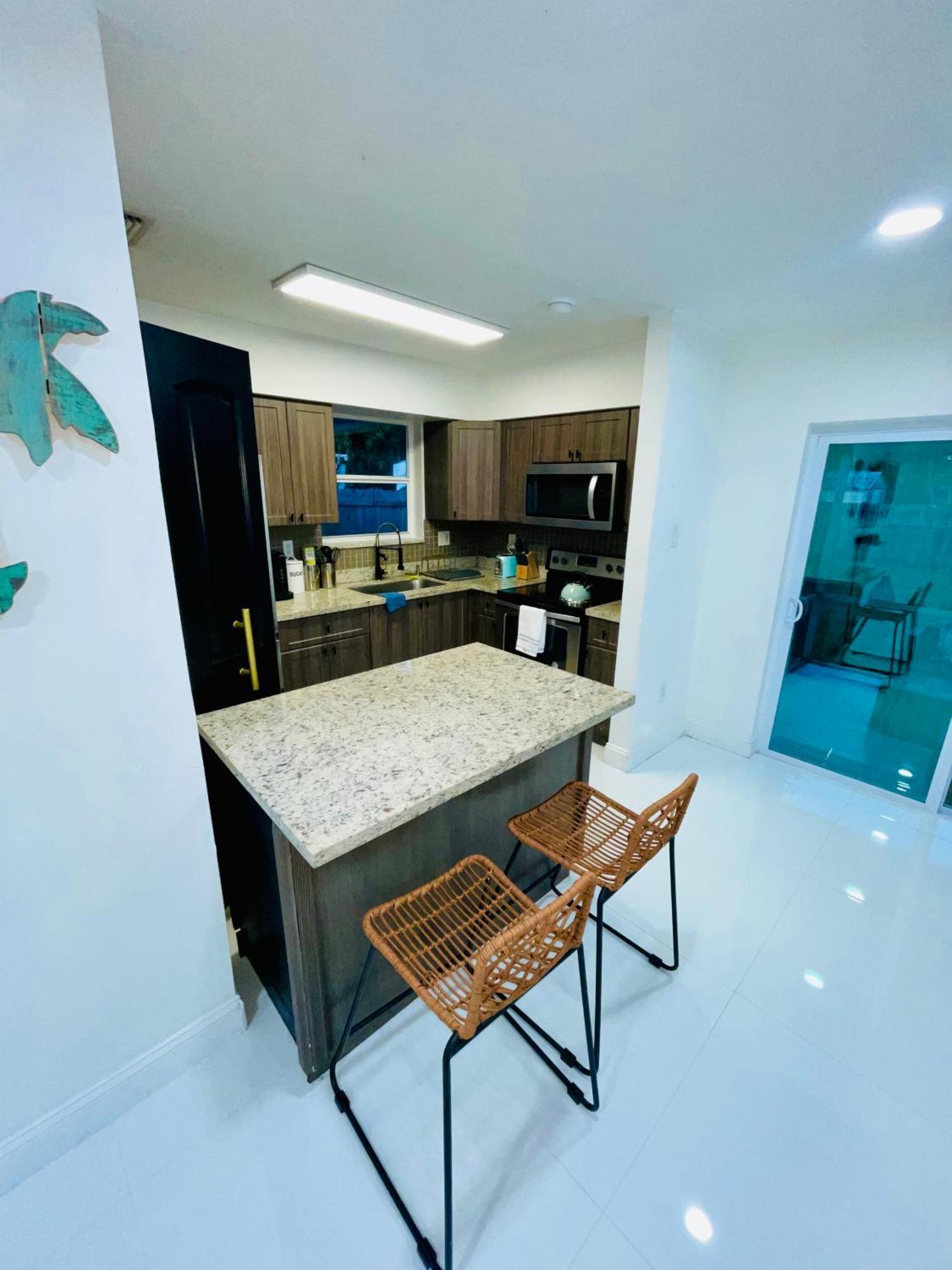Villa Cozy Comfy House Pembroke Pines Exterior foto